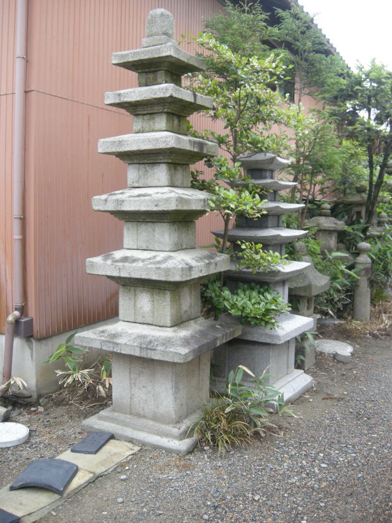 日本庭園（茶庭）庭・本格ガーデニング < 五重の塔 | 苔の通販 苔屋